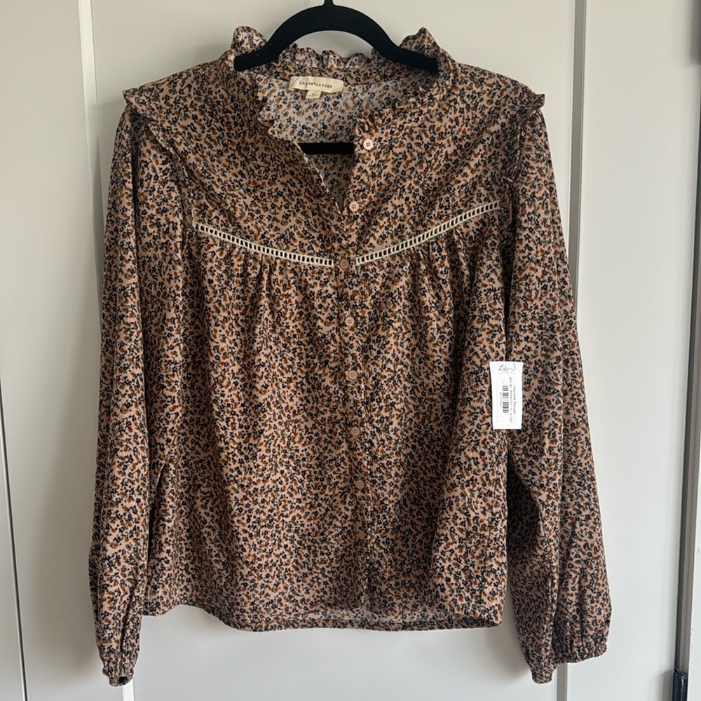 NWT Grade & Gather Women's Corduroy Floral Button Up Blouse - size small